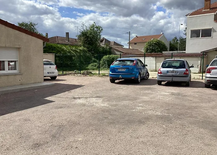 Chez Devila